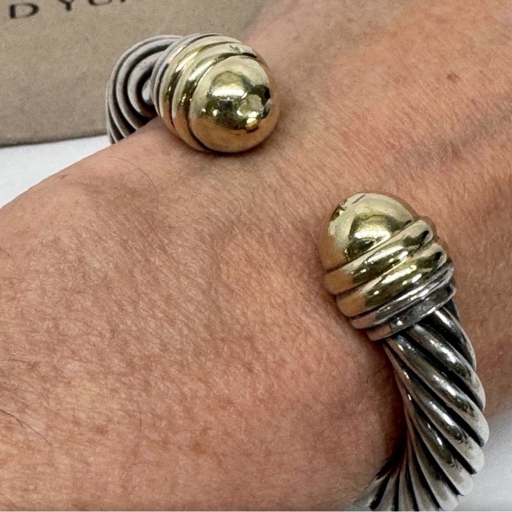 David Yurman Dome Cuff Silver and Gold Bracelet - Picture 9 of 10